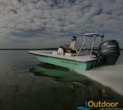 What is a Flats Boat and what is it used for in the Keys?