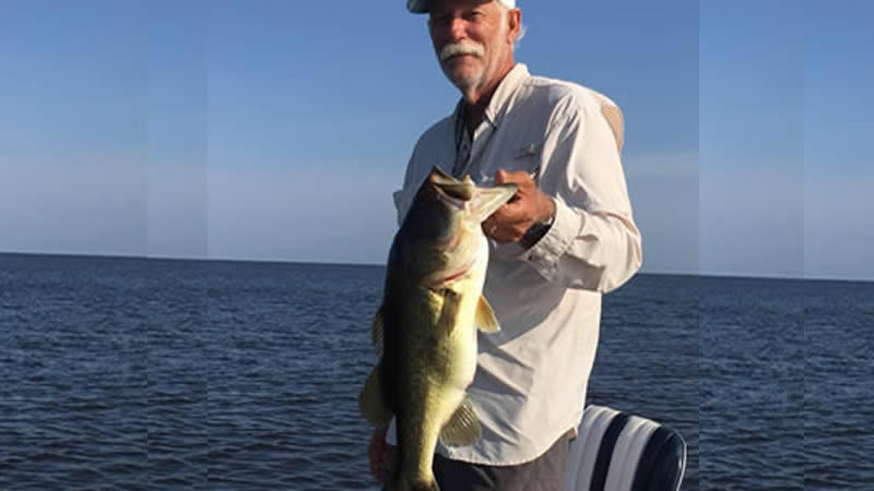 Capt Larry Crossman